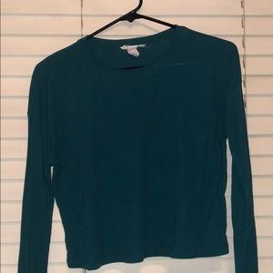 Long sleeve crop top